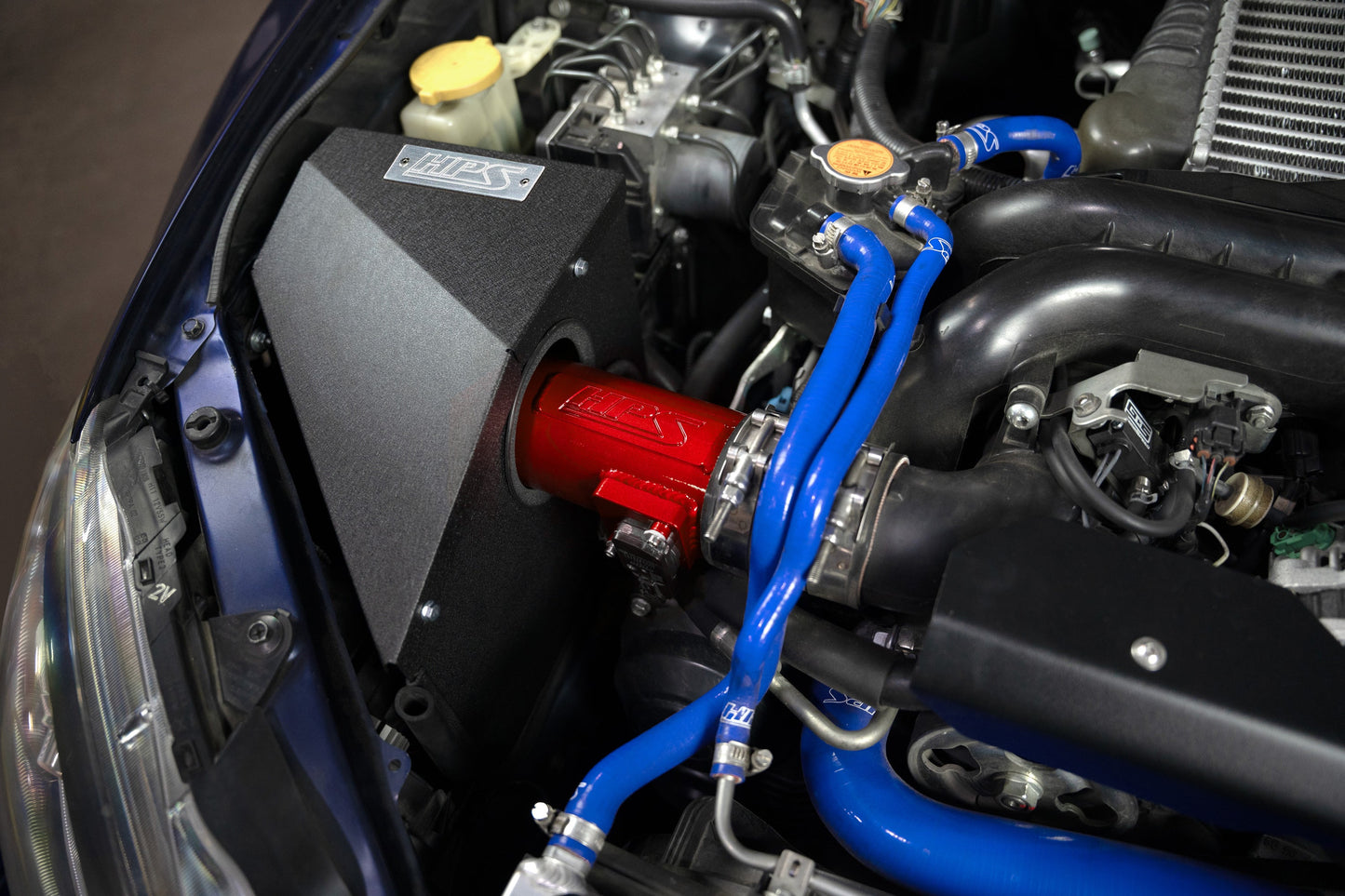 HPS Performance Air Intake Kit with Heat Shield, Red, 827-778R
